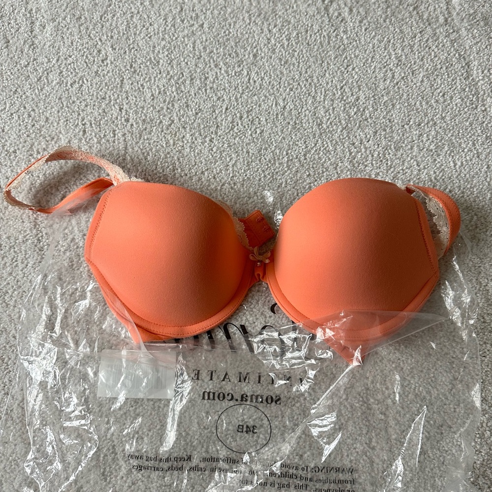Soma Embraceable Push Up Lace Trim Bra Size 34B NWT